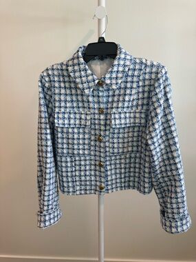Aqua women’s Cropped Blue and White Tweed Jacket - Gold Button Detail size XL